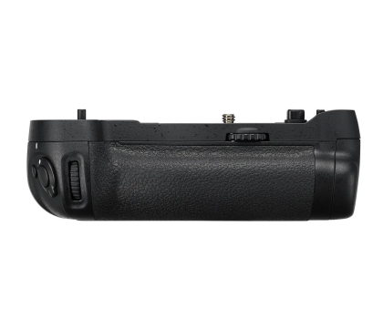 Akcesoria Foto Nikon Multi-Power Battery Pack MB-D17